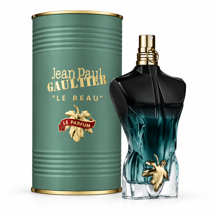 Le Beau Le Parfum con caja sobre fondo blanco